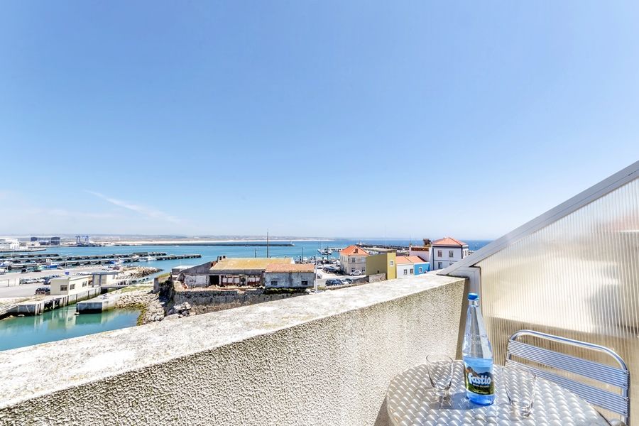 Bed and Breakfast Ossiano'S Peniche Exterior foto