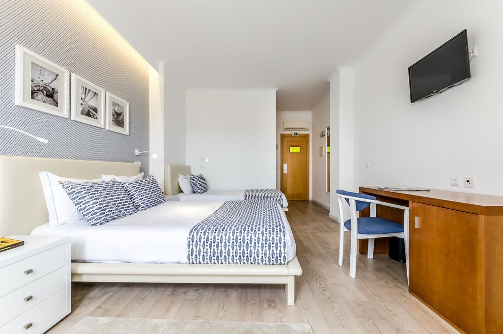 Bed and Breakfast Ossiano'S Peniche Exterior foto